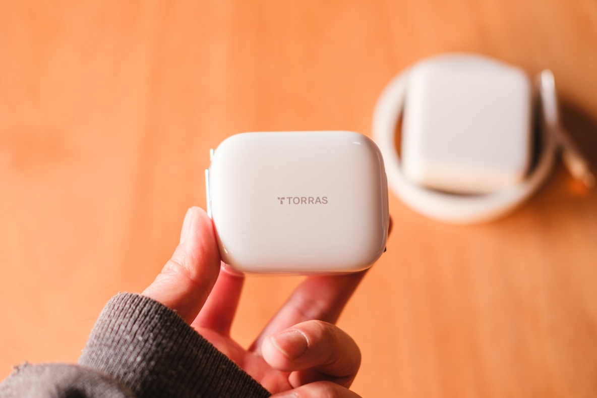 TORRAS FlexLine 巻き取り式充電ケーブル」がこんなに便利だとは