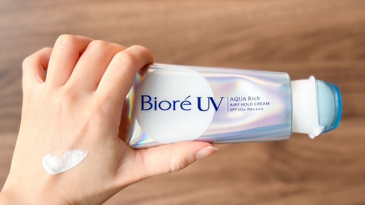 bioreuv-aquarich-airy-hold-