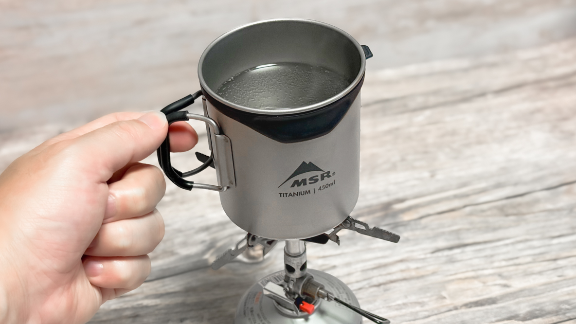 ミニマルなアウトドアには、これを持っていきたい。僕があえて