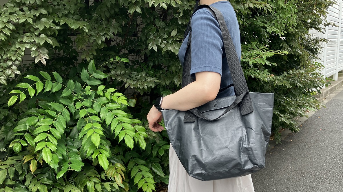 無印良品の「ローソン限定ミニトート」が夏のお出かけで大活躍。500円