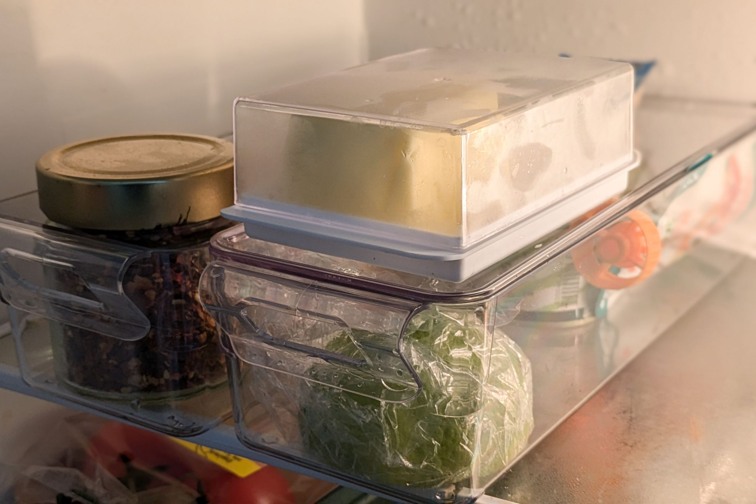 IKEAの「工夫たっぷりの冷蔵庫収納」が優秀！奥の方まで使えて食材の