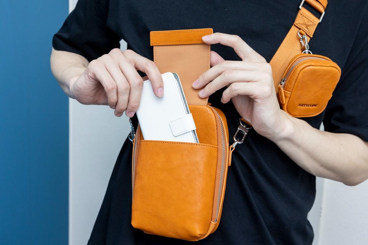 ちょっと大きめなポーチとしても◎Lショルダーストラップポーチ TOKAIZ公式 スマホショルダー スマホポーチ ポシェット
