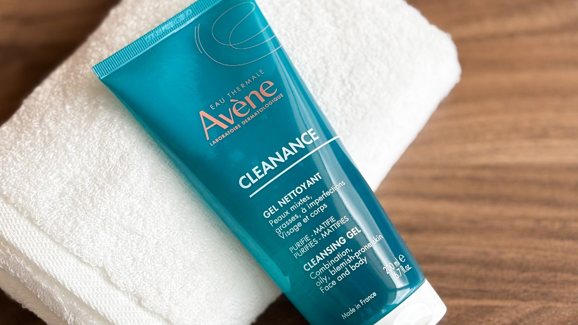 アベンヌの「ジェル洗顔料」で、泡立てネットやめました。真夏の肌荒れ