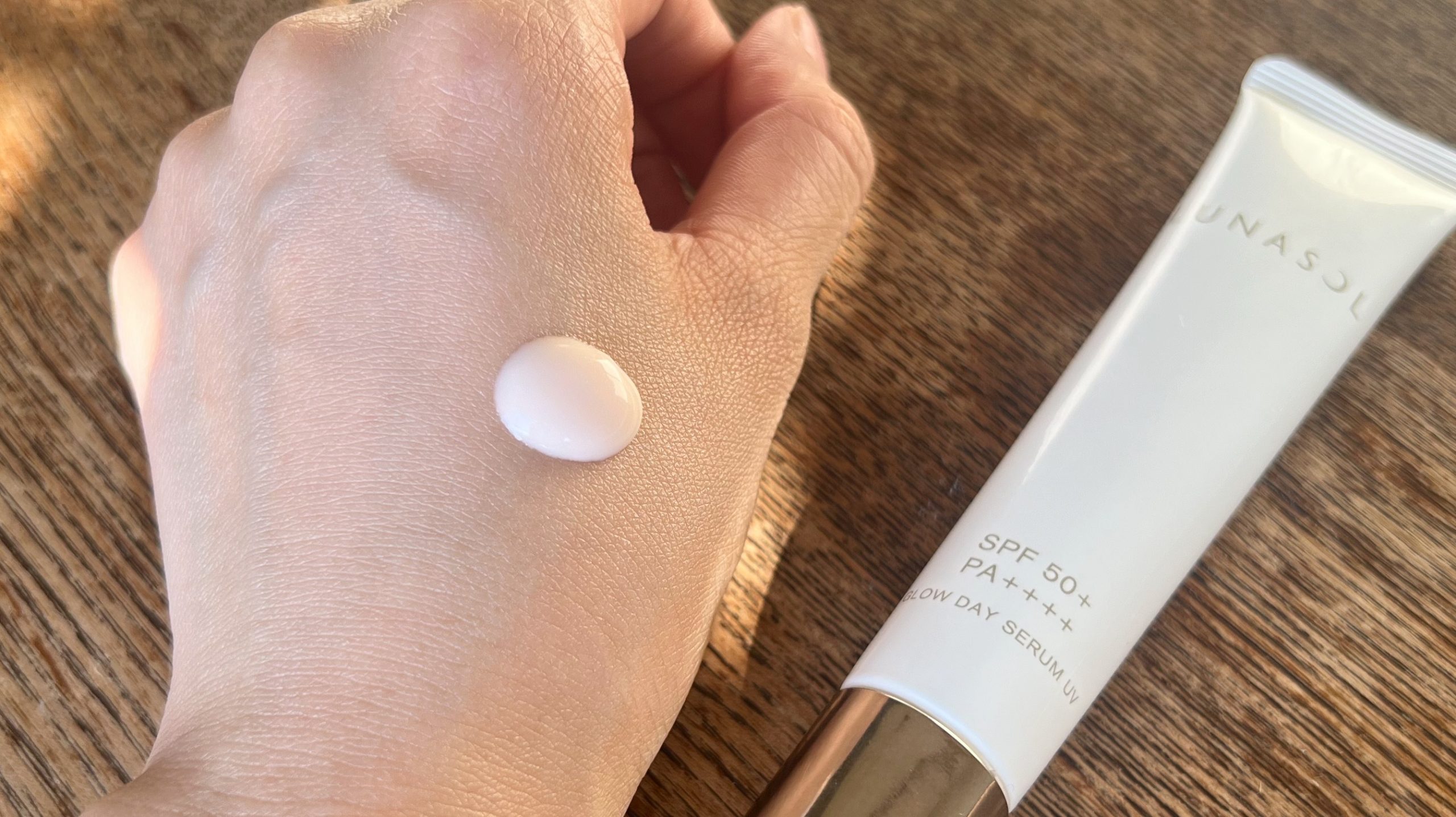 ルナソルの「美容液みたいな下地」。最高気温34度の日、7時間化粧直し