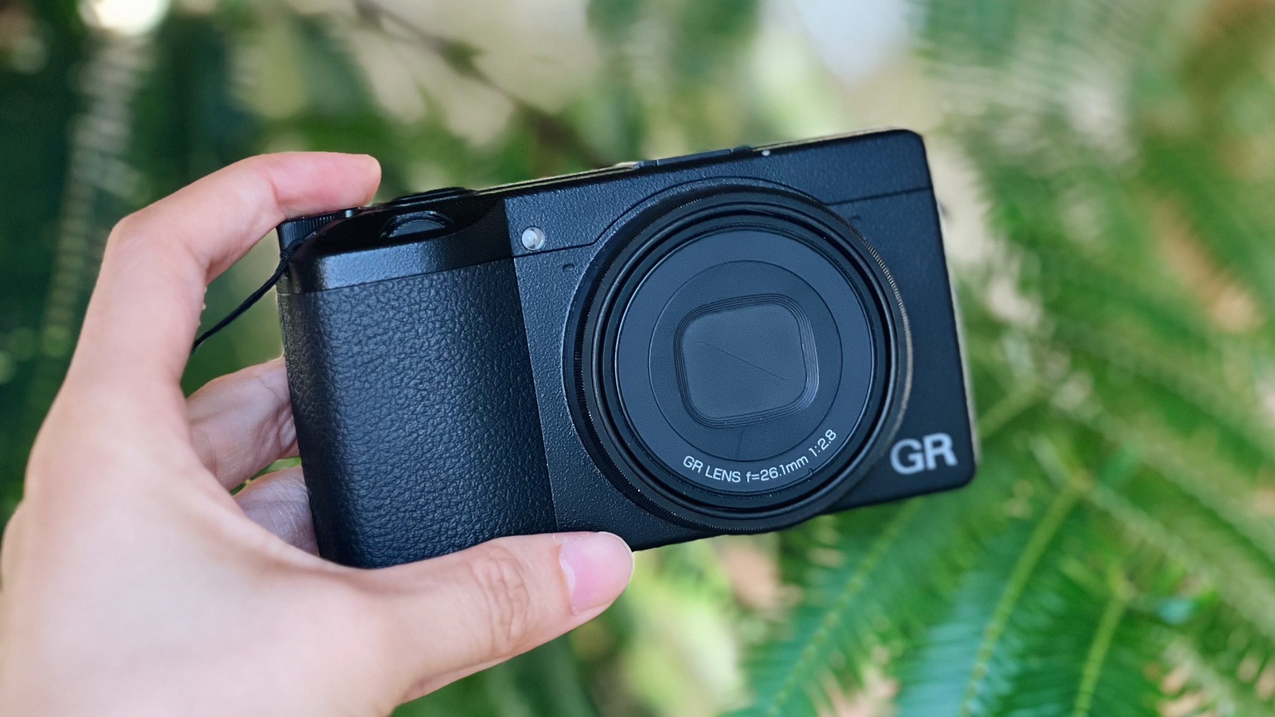RICOH GR IIIx 【使用2ヶ月のみ】 写真好きの私が10年越しに見つけ