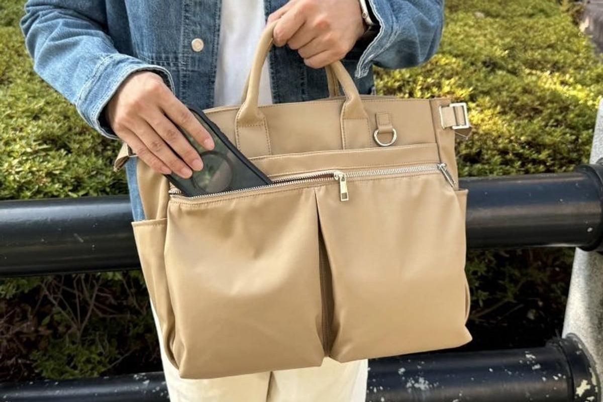 気分で持ち方チェンジ。4WAYバッグ「METRONOVA」がちょうどいい