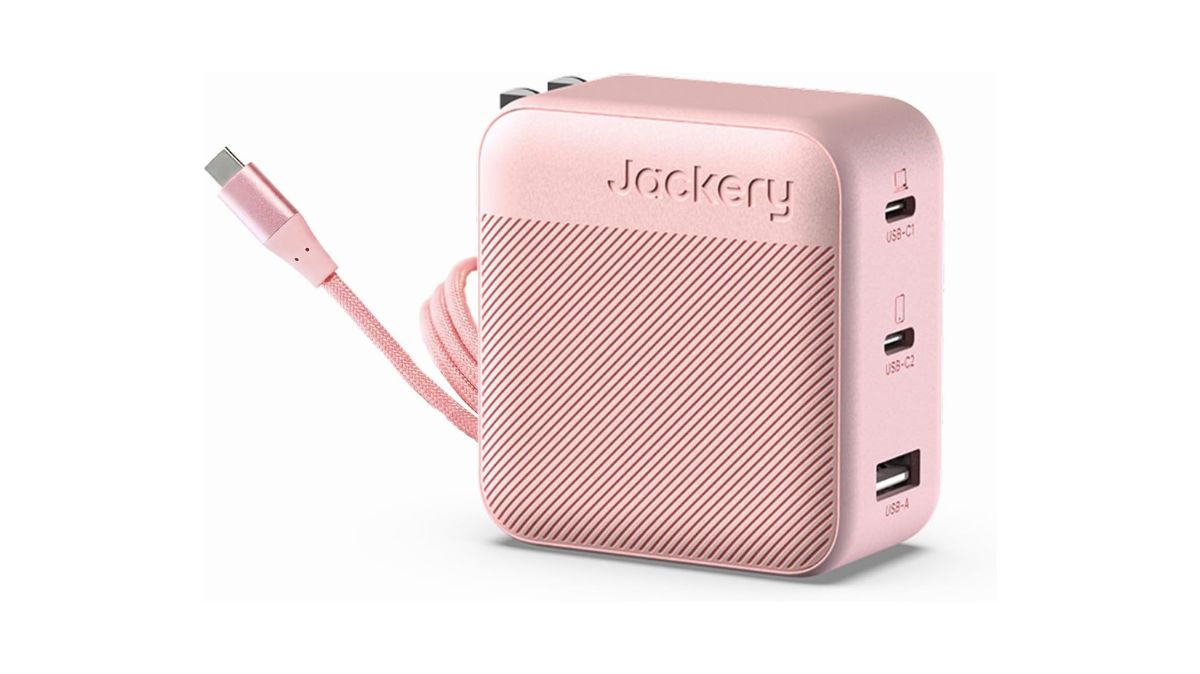 GW旅行の必需品は、Jackeryの「ハイパワー・コンパクト・桜色」な強