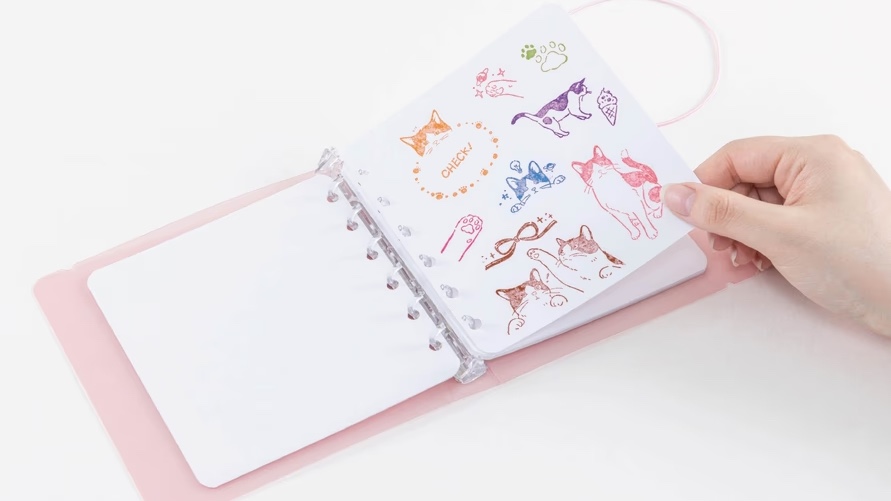 旅の思い出をアナログに残せる「スタンプ帳」。コレクションが捗る