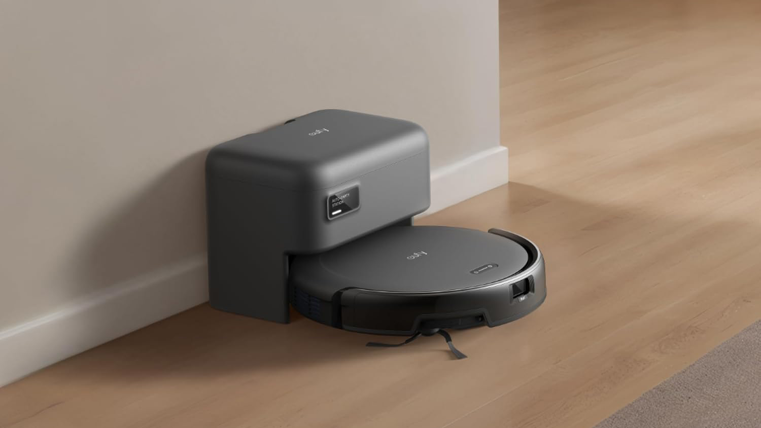 Ankerの薄型ロボット掃除機が20%オフ！ステーションも小型で、狭い部屋