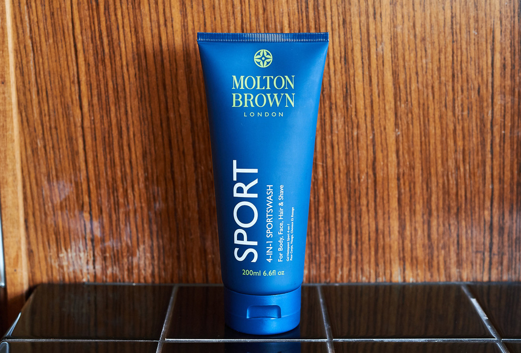 〈モルトン・ブラウン〉4-in-1 スポーツウォッシュ(200ml)