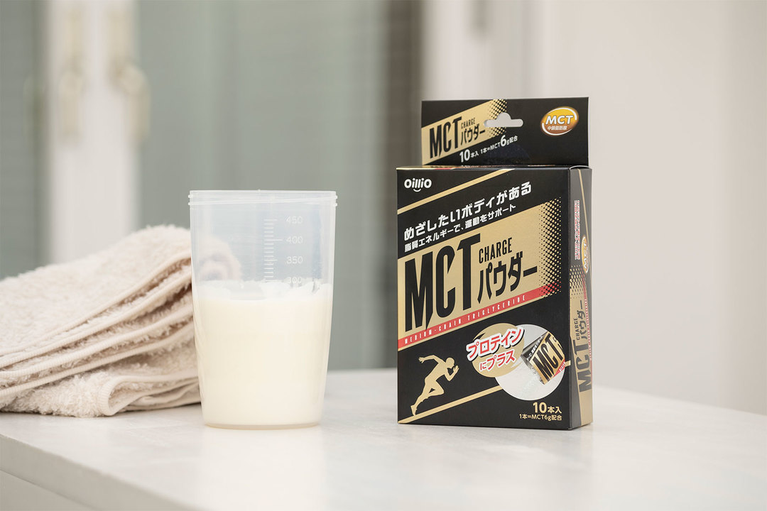 《MCT CHARGEパウダー》
