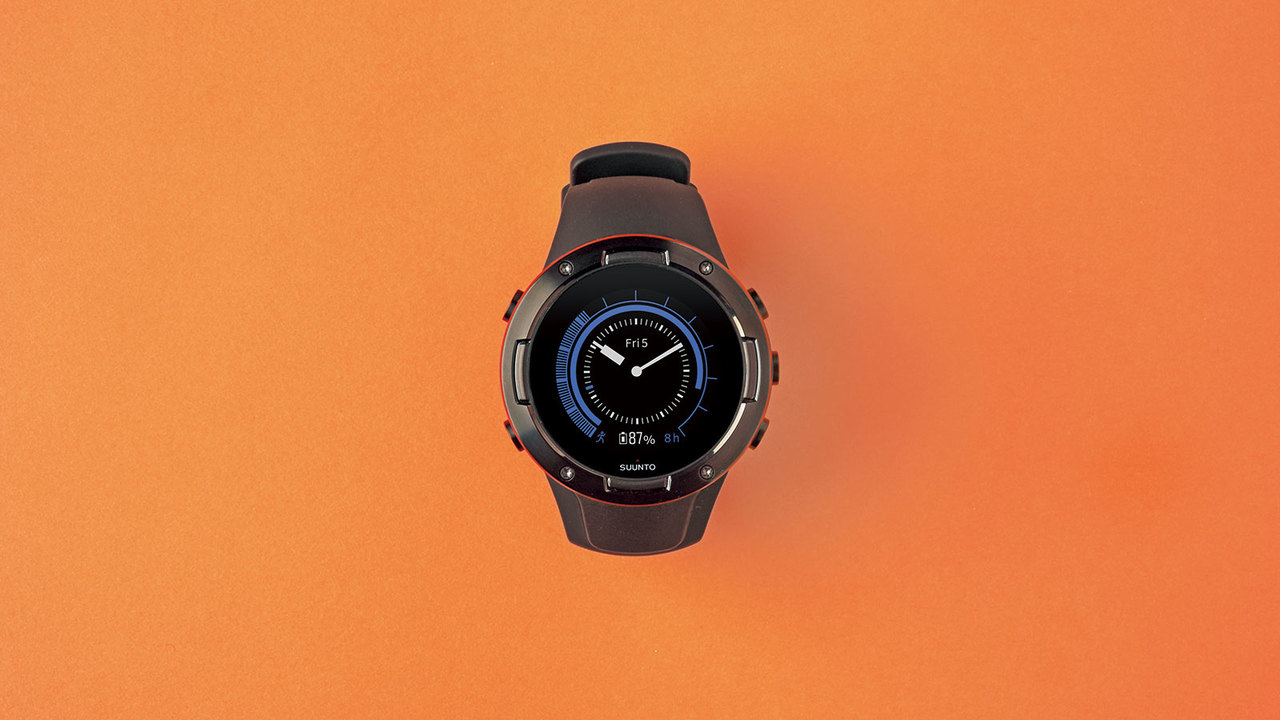 スントの新作GPSウォッチ《SUUNTO 5》