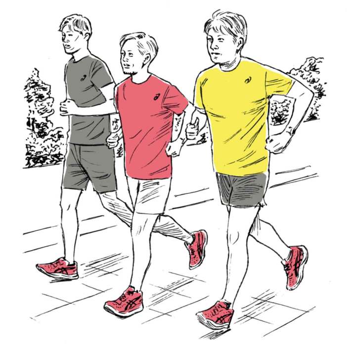 小谷さんにリードしてもらい、皇居周辺を3人でランニング。平地はもちろん、上り坂も下り坂もスムーズに走ることができた。