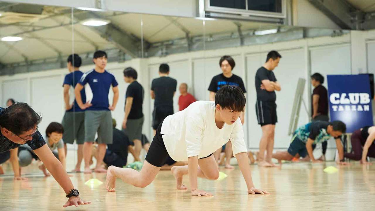 「多方向にいかに動けるか。筋肉や関節は使わなければ退化する一方です!」(菅原さん)