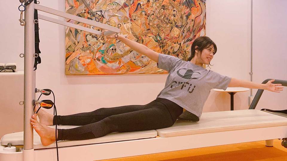 ピーターパンのポーズ?でカラダを伸ばしました)^o^(|ターザンブログ(わちみなみさん)