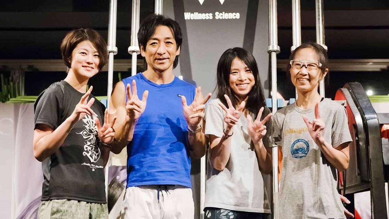 坂詰さんと参加者たち