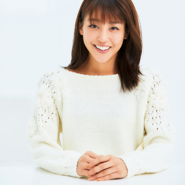 岡副麻希