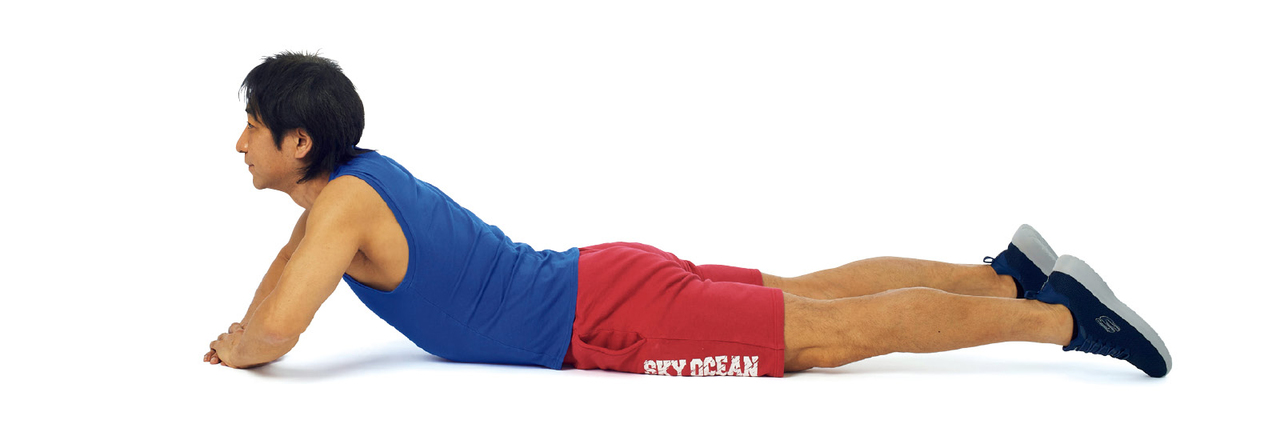 筋肉と脳に最大限の刺激を与える エキセン筋トレ 人気トレーナー 坂詰真二さんからの挑戦状 Tarzan Web ターザンウェブ