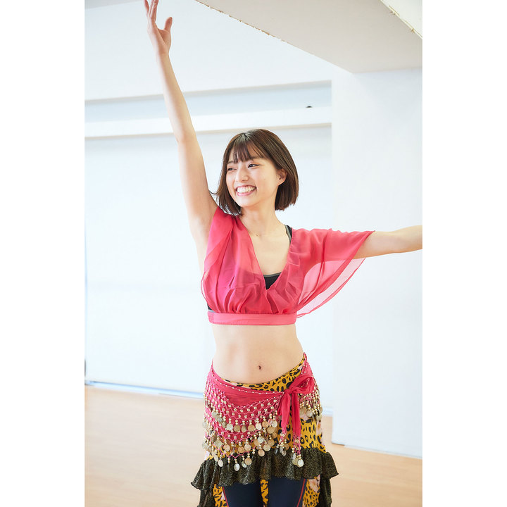 フィットネスジェーン 高見奈央が 男女とも運動効果抜群のベリーダンスに挑戦 Tarzan Web ターザンウェブ