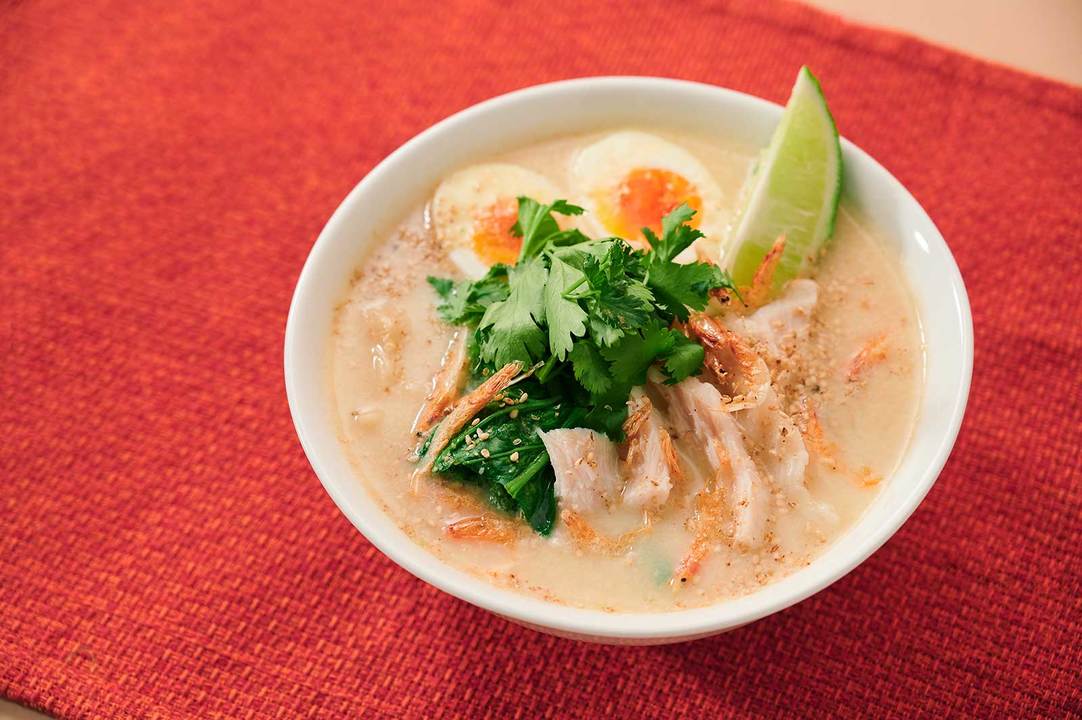 アーモンドミルク エスニックラーメン