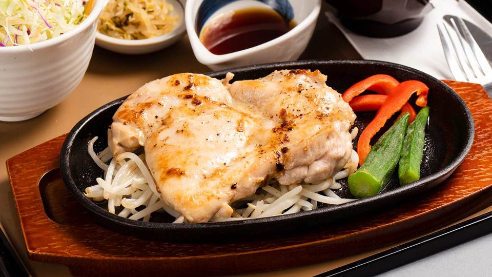 ゴールドジムの格安年パスが当たる⁉︎ やよい軒の新作《筋肉定食》を食べよう!
